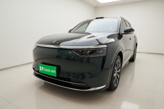 鸿蒙智行 问界M8 2025款 增程 Max+版 53.4kWh 6座版