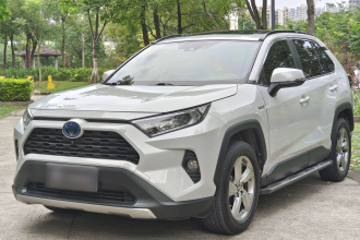 丰田 RAV4荣放 2021款 双擎 2.5L E-CVT两驱精英版