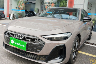 奥迪A5L 2026款 2.0T 运动版