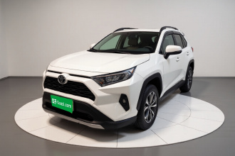 丰田 RAV4荣放 2023款 2.0L CVT两驱风尚版