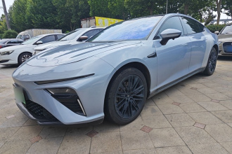 哪吒汽车 哪吒S 2023款 纯电 520km 后驱Lite版