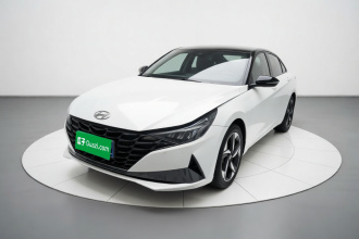 现代 伊兰特 2021款 1.5L CVT LUX尊贵版