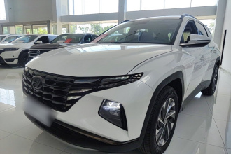 现代 2023款 途胜L 1.5T 自动两驱GLX精英版