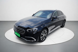 奔驰E级新能源 2022款 改款三 E 350 e L 插电式混合动力轿车