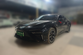 哪吒汽车 哪吒S 2022款 增程版 1160km 后驱小版