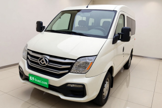 上汽大通MAXUS 新途V80 2025款 超值版傲运通 2.0T 手动短轴中顶127Ps 5/6座