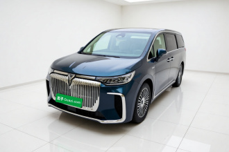 岚图汽车 岚图梦想家 2025款 PHEV 四驱旗舰鲲鹏版