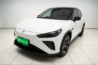 哪吒汽车 哪吒L 2024款 增程 310 闪充红衣版