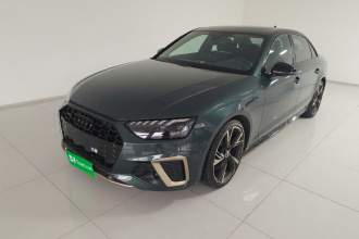 奥迪A4L 2024款 40 TFSI quattro RS套件燃速型