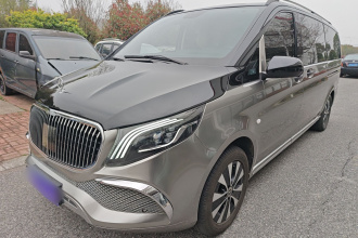 奔驰 威霆 2021款 2.0T 商务版 7座