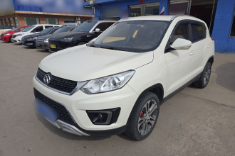 北京汽车 绅宝X35 2016款 1.5L 手动豪华版