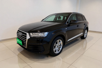 奥迪Q7 2016款 40 TFSI 舒适型