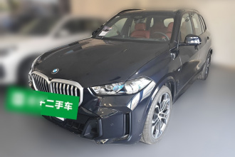 宝马X5 2023款 xDrive 40Li 尊享型M运动曜夜套装
