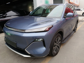 吉利银河 银河星舰7 EM-i 2025款 120km 领航版