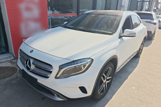 奔驰GLA 2015款 GLA 220 4MATIC 时尚型