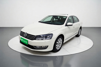 大众 帕萨特 2011款 1.8TSI DSG尊荣版
