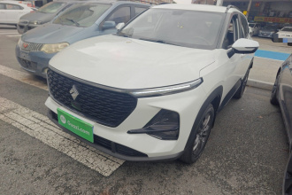 宝骏RS-3 2020款 1.5L CVT智能精英型