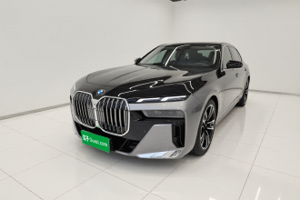 宝马7系 2023款 735Li M运动套装