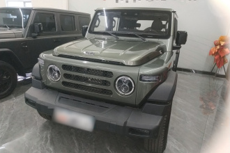 212 T01 2024款 2.0T 探险家