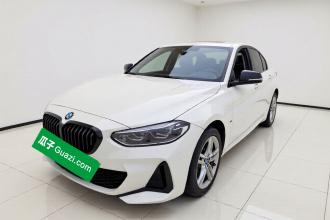 宝马1系 2021款 改款 120i M运动曜夜版