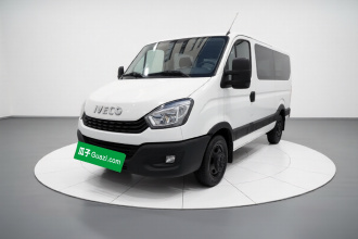 依维柯欧胜 2021款 2.0T 手动超瑞长轴短悬低顶手动门F1A