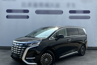 腾势D9 2024款 DM-i 980 四驱旗舰型