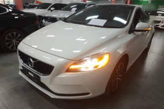 沃尔沃V40 2017款 T3 智逸版