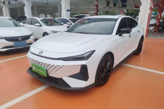 长安UNI-V 2024款 1.5T 尊享型