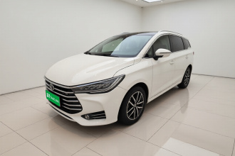 比亚迪 宋MAX 2017款 1.5T 自动智联精英型 7座