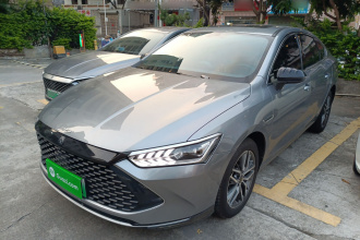 比亚迪 秦PLUS 2021款 DM-i 120KM 尊贵型