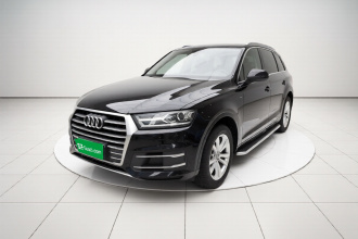 奥迪Q7 2016款 40 TFSI 舒适型