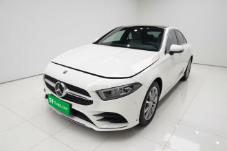 奔驰A级 2021款 A 200 L 运动轿车时尚型