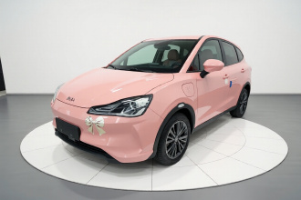 哪吒汽车 哪吒V 2022款 潮 400 Lite 粉色定制款
