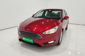 福特 福克斯 2015款 三厢 1.6L 自动舒适型