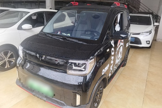 五菱汽车 宏光MINIEV 2022款 GAMEBOY 200km 玩咖款 磷酸铁锂