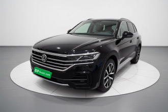 大众 途锐 2022款 3.0TSI 锐享版 经典运动套装