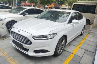 福特 蒙迪欧 2013款 2.0L GTDi240豪华运动型
