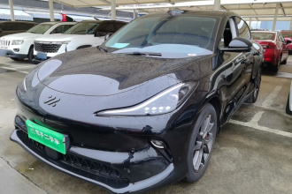 智己汽车 智己LS6 2025款 灵蜥智驾版