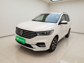 宝骏360 2019款 1.5L 手动豪华型 国VI