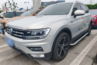 大众 途观L 2019款 330TSI 自动两驱全景舒适版 国V