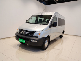 上汽大通MAXUS 新途V80 2019款 2.5T经典款AMT傲运通长轴中顶7座