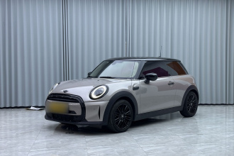 MINI 2022款 改款 1.5T COOPER 艺术家