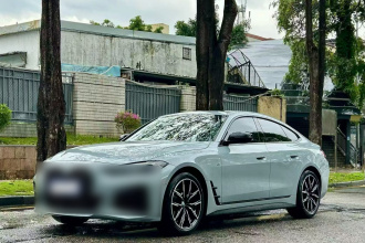 宝马4系 2023款 425i Gran Coupe M运动曜夜套装