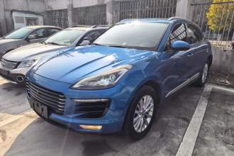 众泰SR9 2017款 2.0T 手动极致之心版