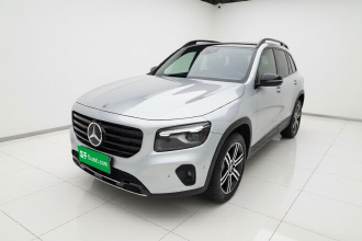 奔驰GLB 2024款 GLB 220 4MATIC