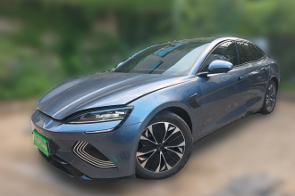 比亚迪 海豹 2022款 550km 标准续航后驱版尊贵型
