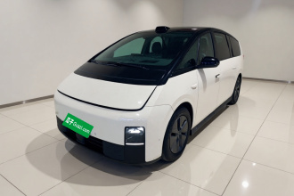 理想汽车 理想MEGA 2024款 Ultra