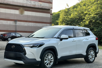 丰田 卡罗拉锐放 2023款 2.0L 先锋版