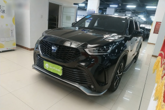 丰田 皇冠陆放 2023款 2.5L HEV四驱豪华版