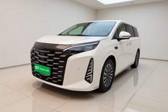 比亚迪 夏 2025款 DM-i 1.5T 180km 超越型